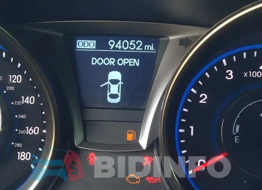KMHHU6KJ4FU123295 Photo# 7