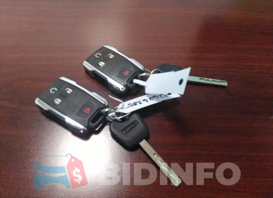 3GTU2PEJ5JG352543 Photo# 11