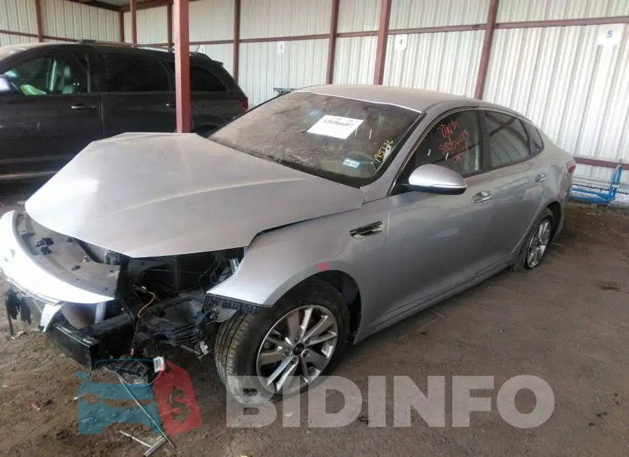 5XXGT4L36JG195136 Photo# 2