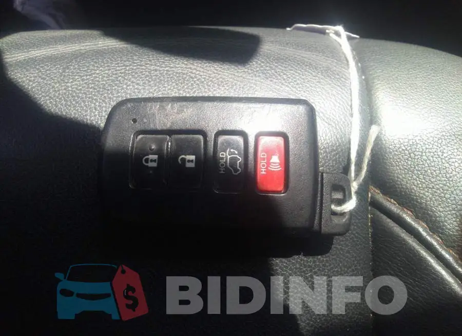 5TDJKRFH6GS244727 Photo# 11