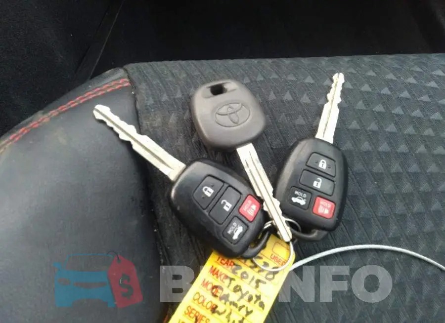 4T1BF1FK9FU036160 Photo# 11
