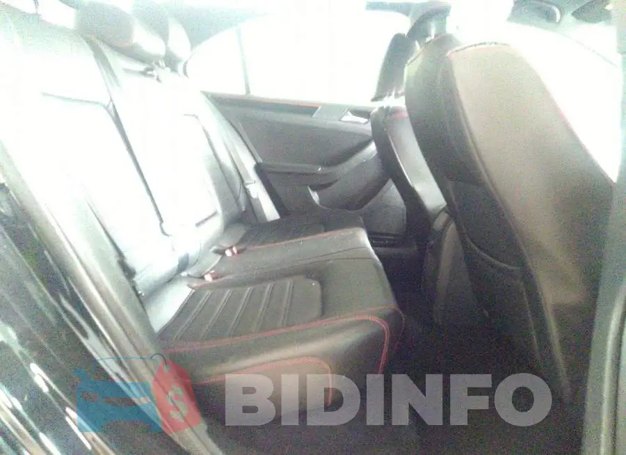 3VW4T7AJ0HM399149 Photo# 8