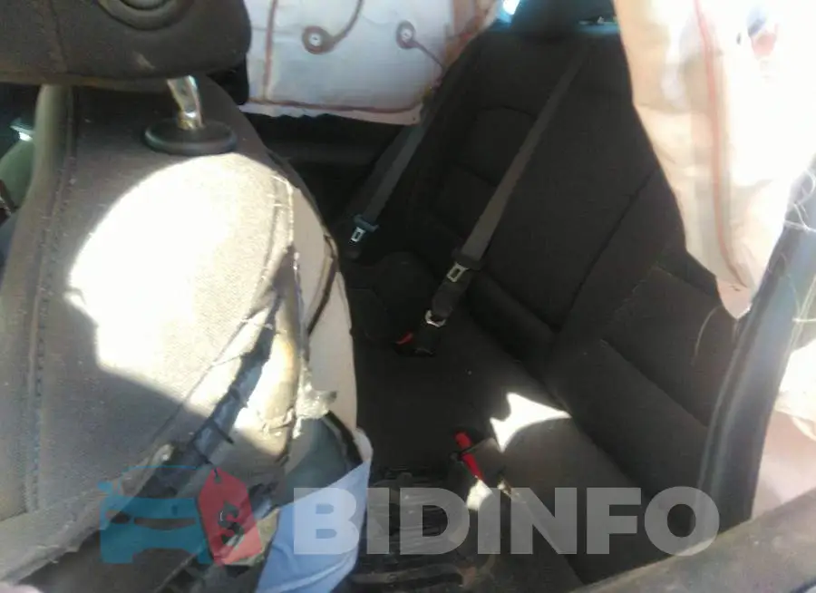 1G1ZD5ST3LF109451 Photo# 8