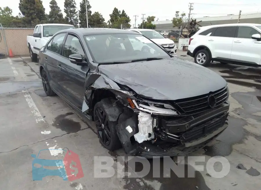 3VWD17AJ8JM242450 Photo# 1