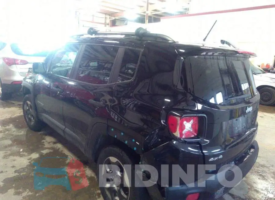 ZACCJBAB5HPG30401 Photo# 3