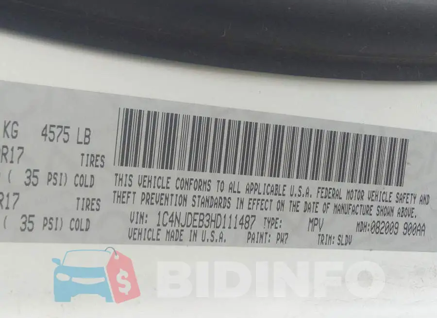 1C4NJDEB3HD111487 Photo# 9