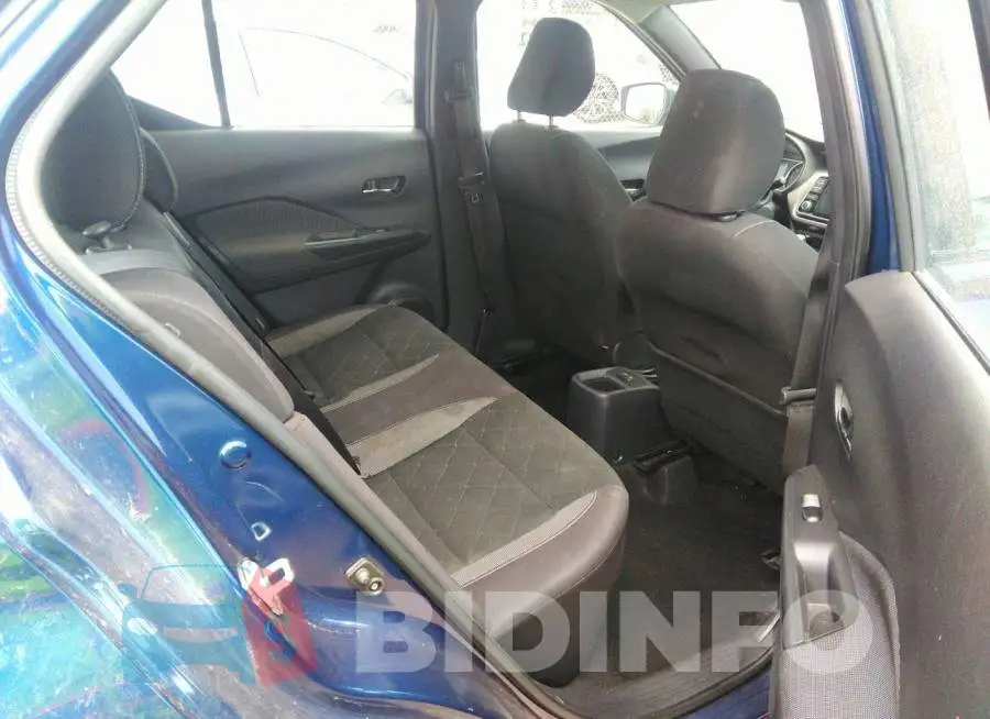 3N1CP5CV3LL482910 Photo# 8