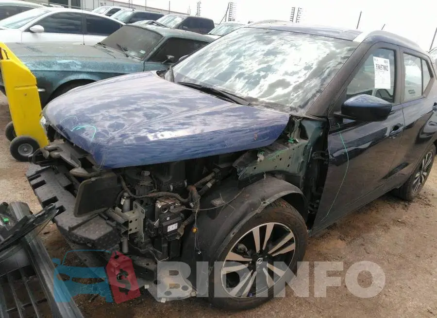 3N1CP5CV3LL482910 Photo# 2