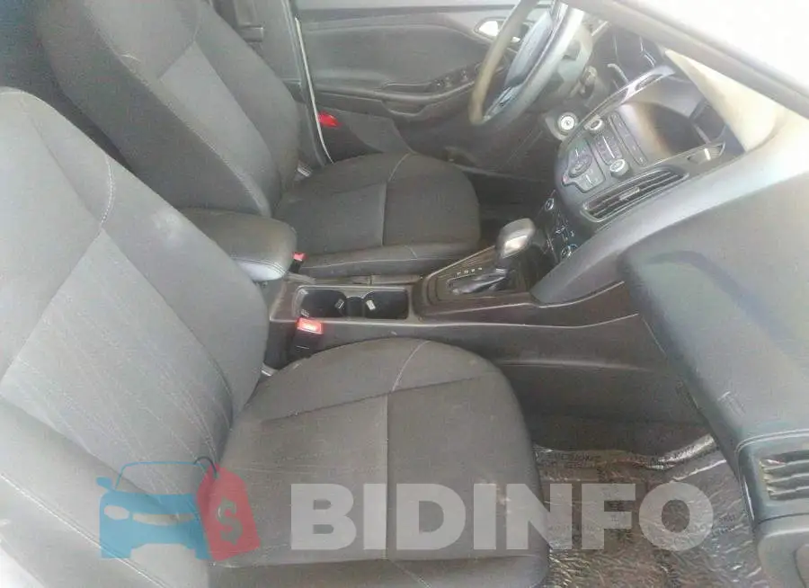 1FADP3F23JL280235 Photo# 5
