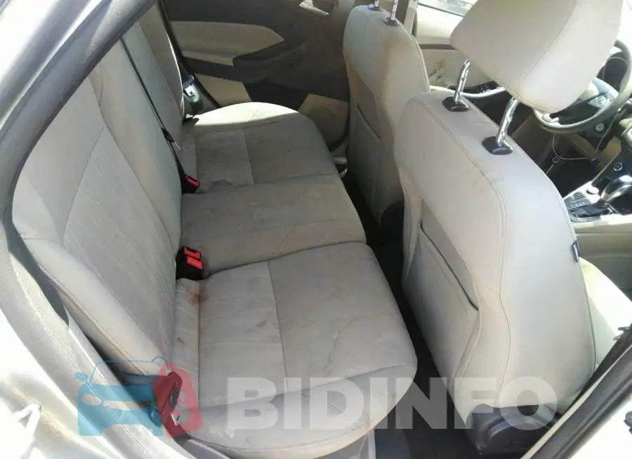 1FADP3K27FL221427 Photo# 8
