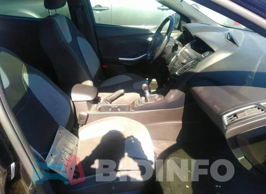 1FADP3L92JL260821 Photo# 5