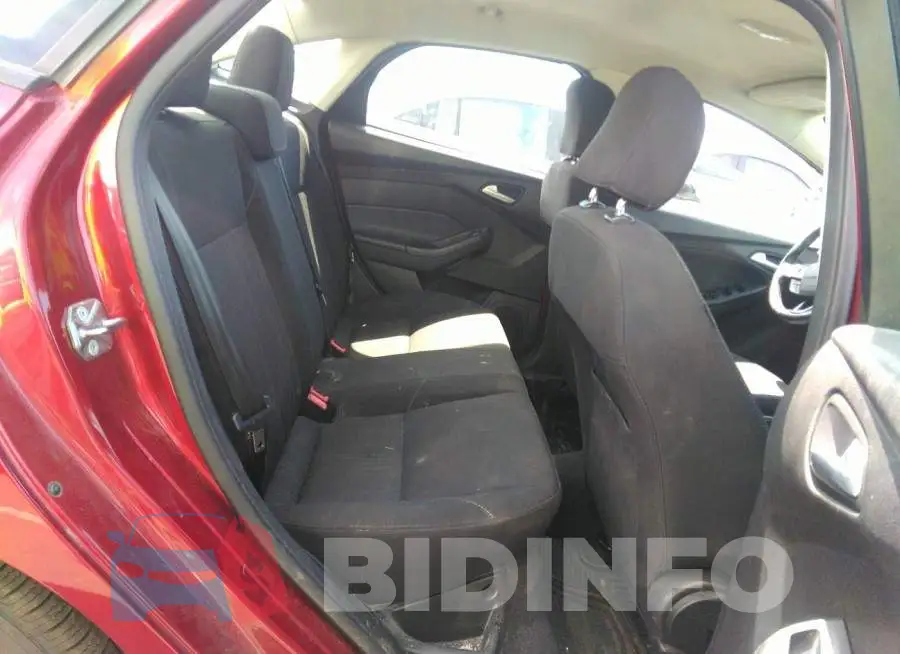 1FADP3F26FL201048 Photo# 8