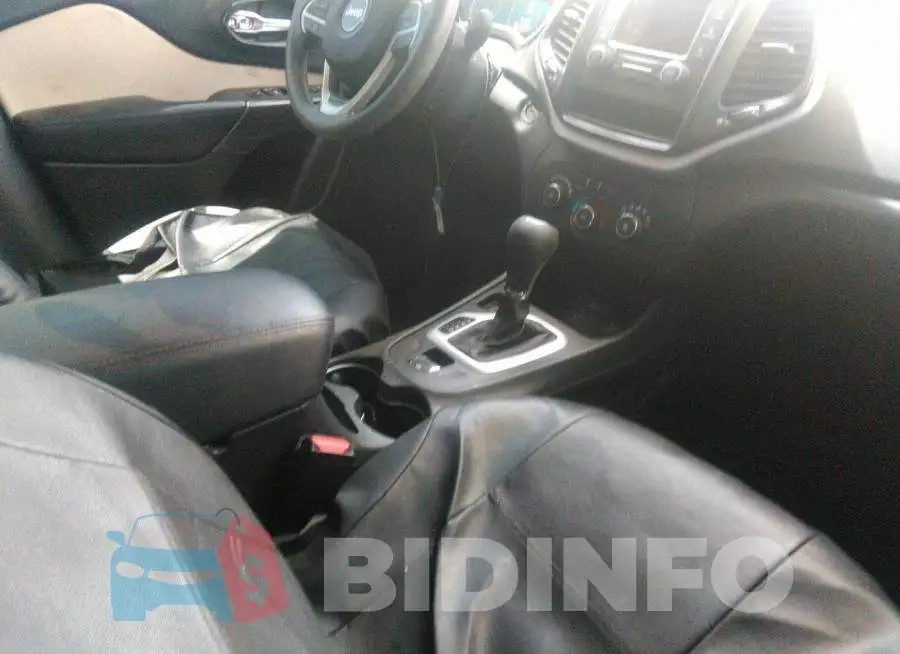 1C4PJLAB3GW216848 Photo# 5