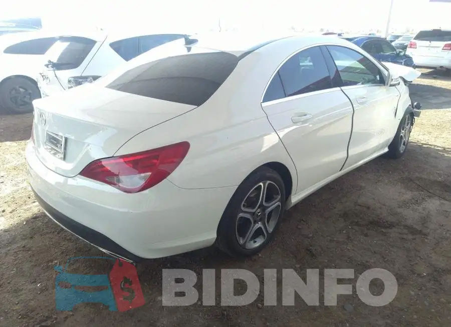 WDDSJ4EB5JN591895 Photo# 4