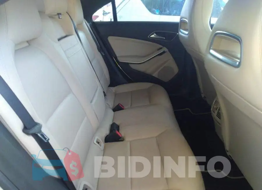 WDDSJ4EB5JN591895 Photo# 8
