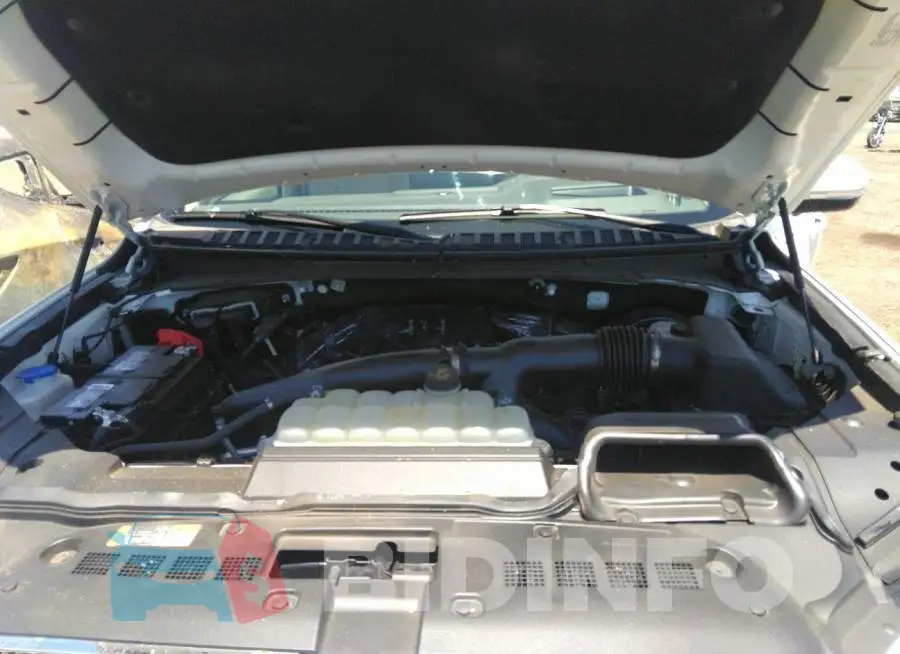 5LMJJ2LT9MEL08269 Photo# 10
