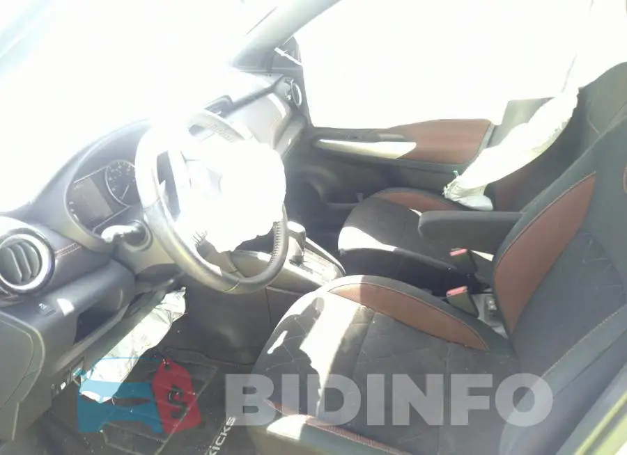 3N1CP5CU8KL562001 Photo# 5
