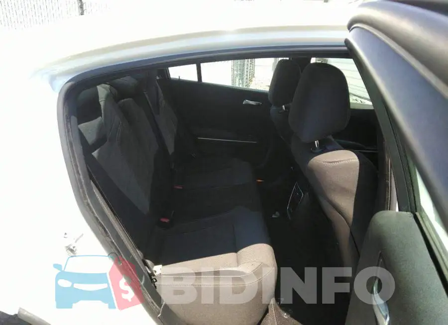 2C3CDXJG3KH710678 Photo# 8