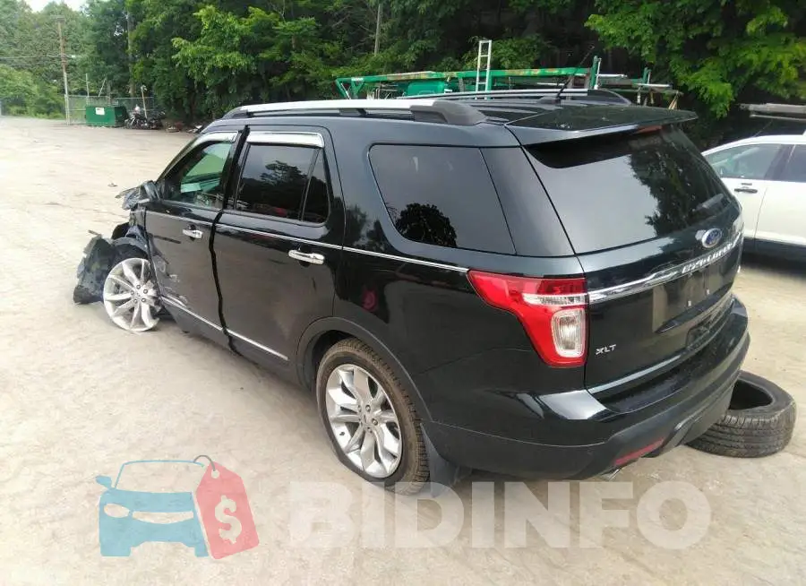1FM5K8D82FGB08646 Photo# 3