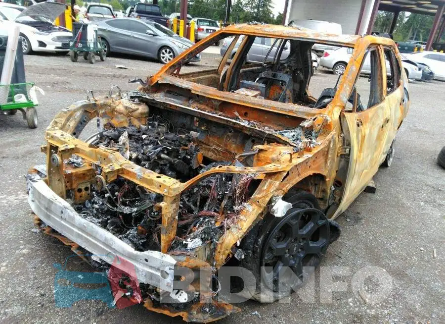 2T3S1RFV8MW170167 Photo# 2