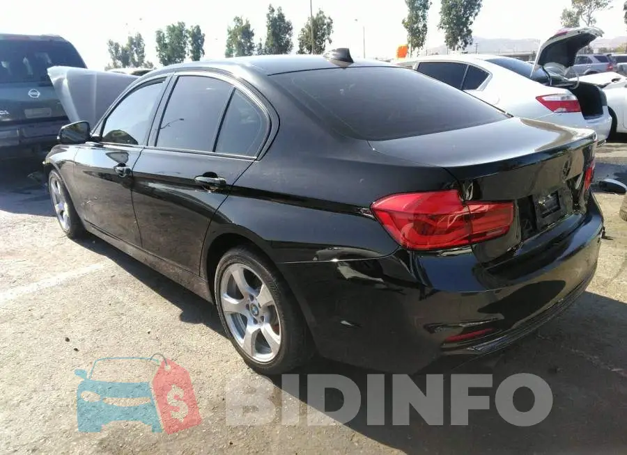 WBA8D9G55JNU72905 Photo# 3