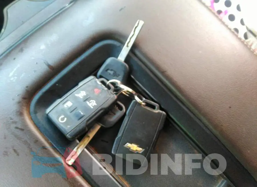 1GNSCBKC5FR135215 Photo# 11