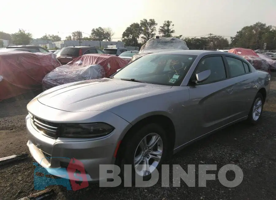 2C3CDXBGXFH844124 Photo# 2