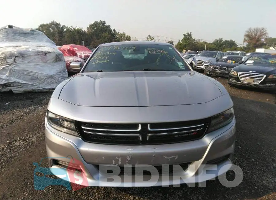 2C3CDXBGXFH844124 Photo# 6