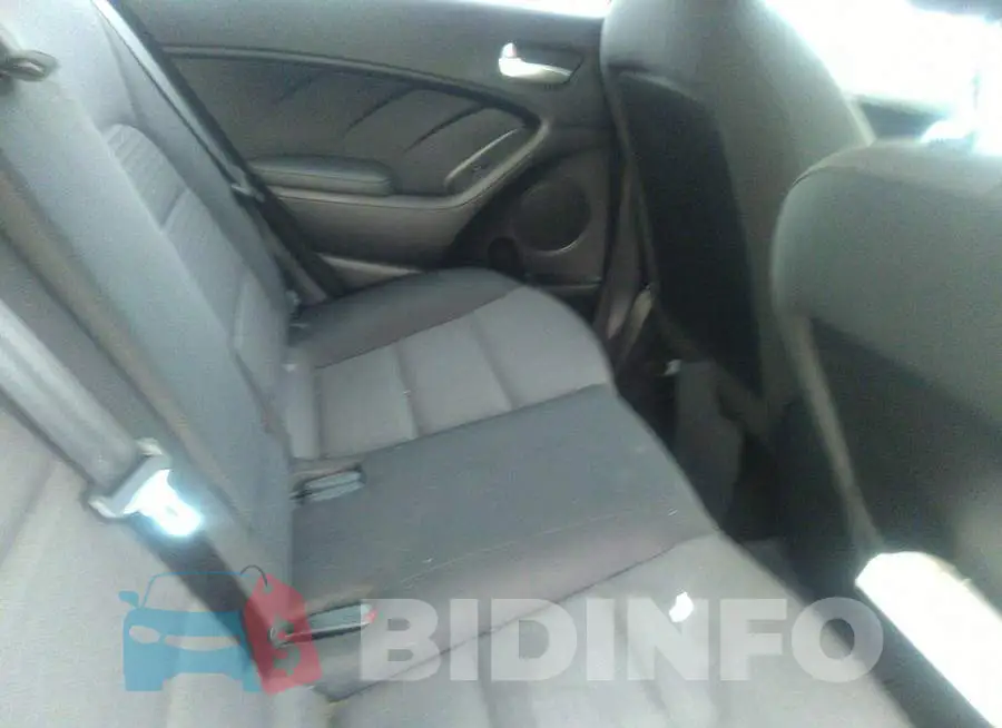 3KPFL4A79HE141169 Photo# 8