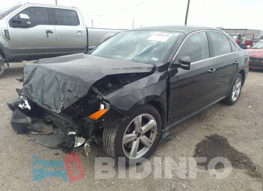 1VWAS7A34FC117827 Photo# 2