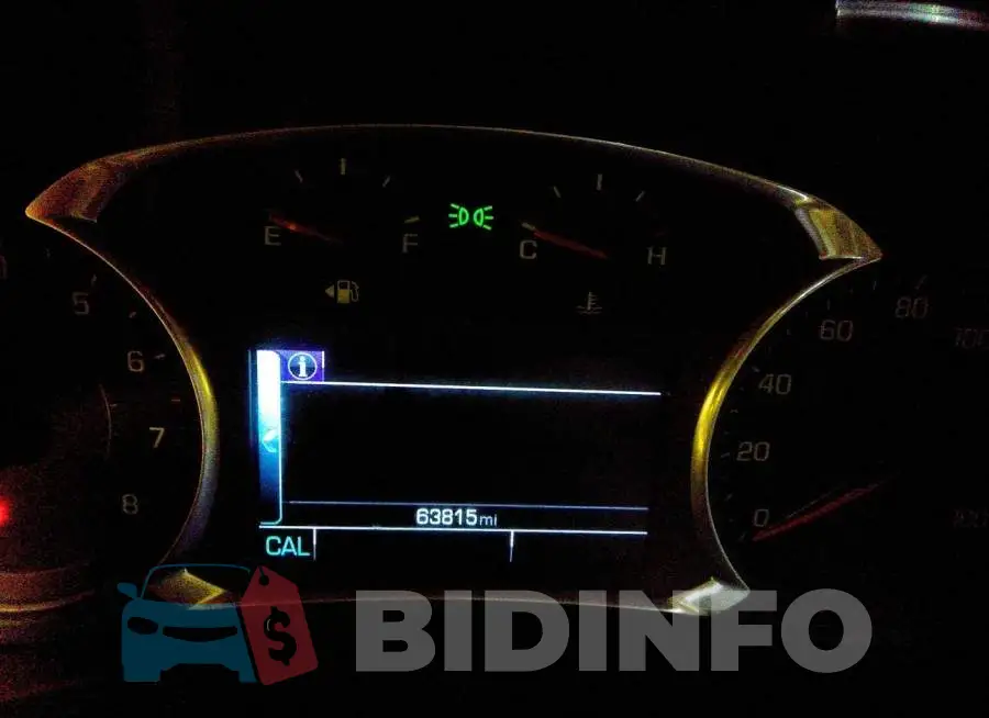 1GNEVHKW8JJ208329 Photo# 7