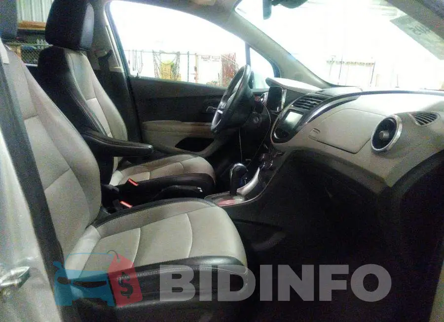 3GNCJTSB1FL235908 Photo# 5