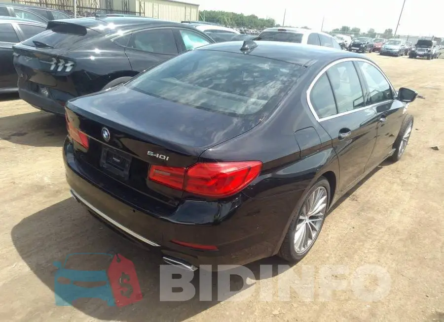 WBAJE7C50JG891628 Photo# 4