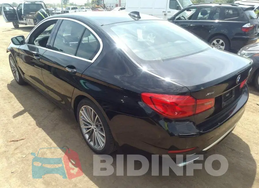 WBAJE7C50JG891628 Photo# 3