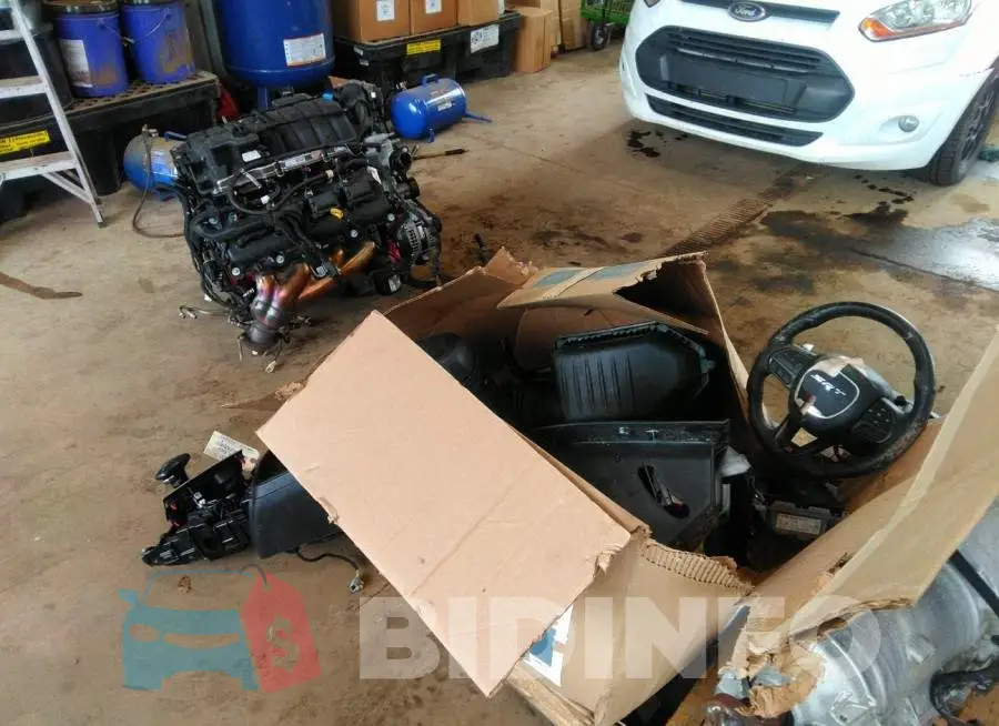 2C3CDXGJ6MH535834 Photo# 8