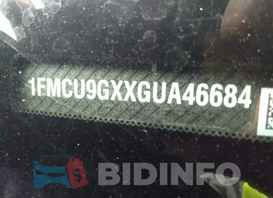 1FMCU9GXXGUA46684 Photo# 9