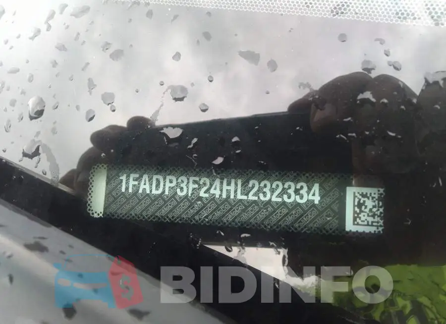 1FADP3F24HL232334 Photo# 9