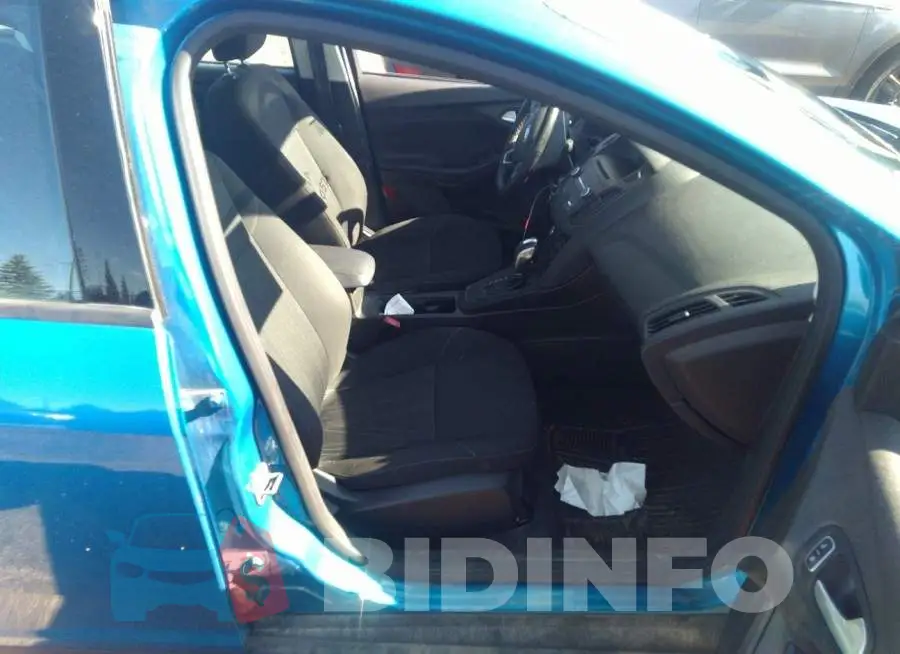 1FADP3F20GL281156 Photo# 5