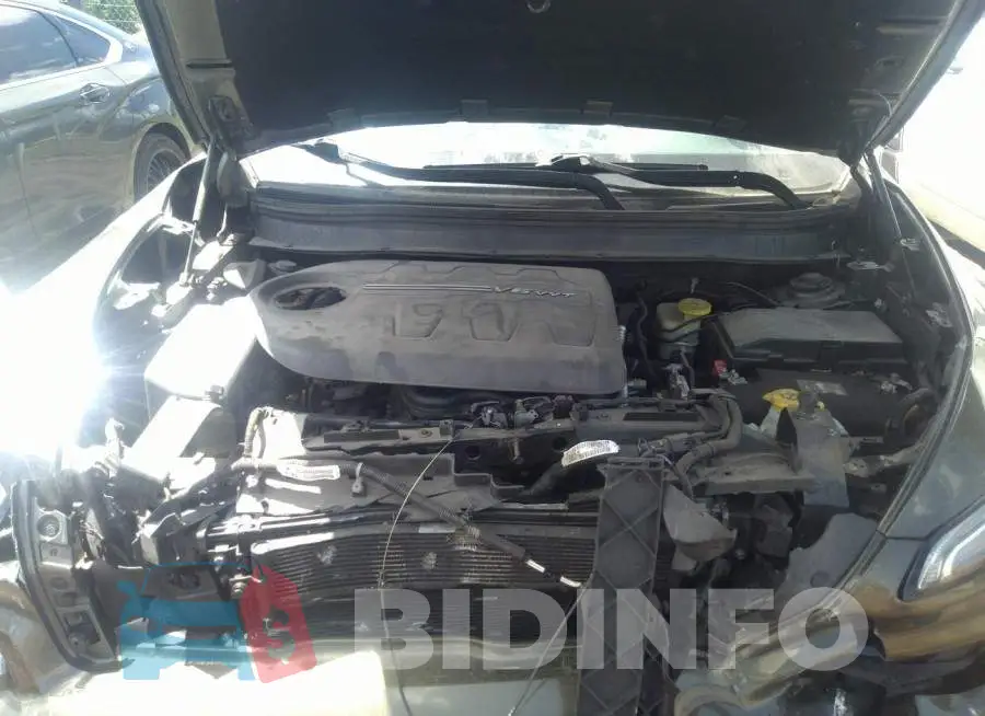 1C4PJLCS1FW517212 Photo# 10