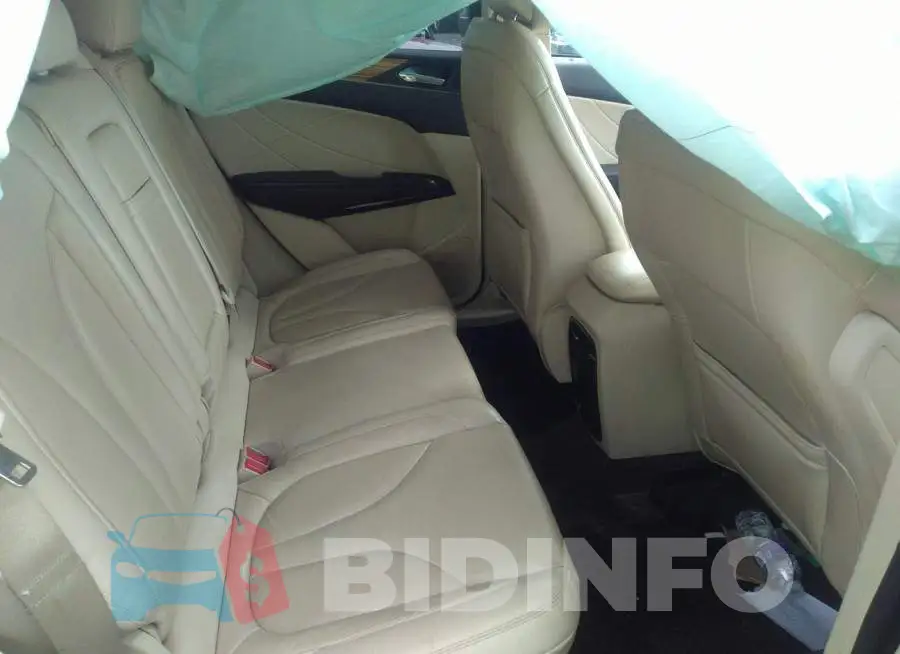 5LMCJ1A91FUJ10062 Photo# 8