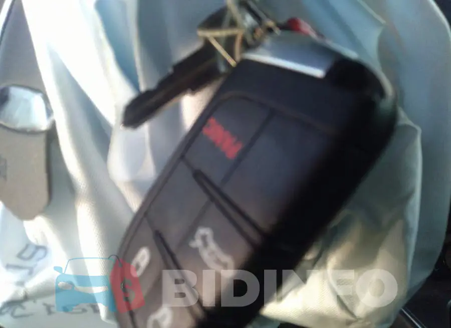 2C3CDZAGXJH118835 Photo# 11