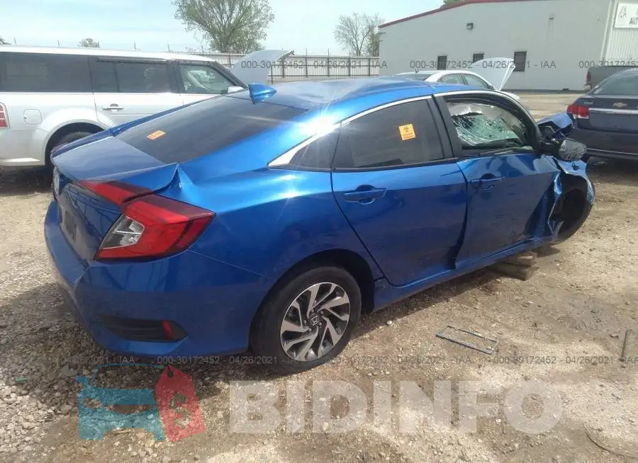 19XFC2F74HE062635 Photo# 4