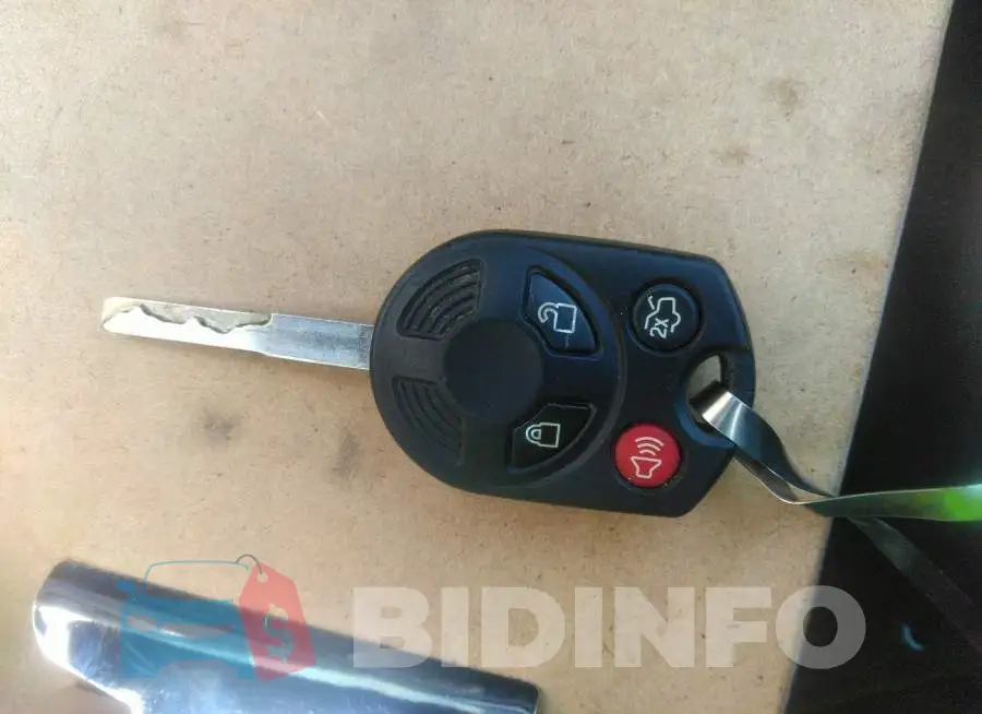 1FADP3F23JL237174 Photo# 11