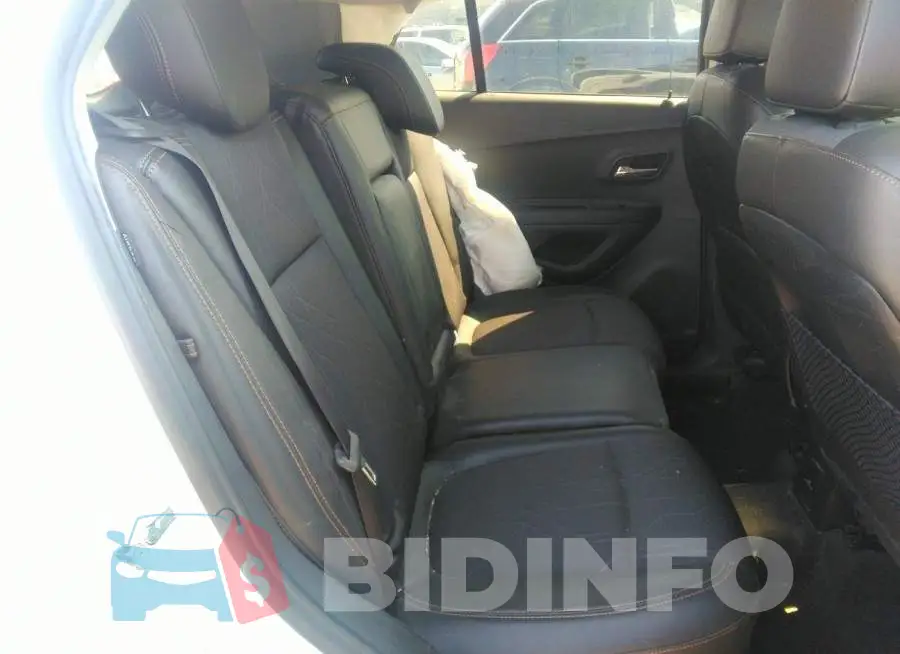 3GNCJLSB8HL229624 Photo# 8