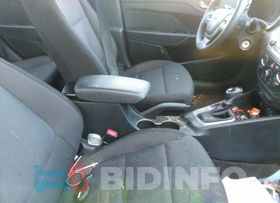 3KPC24A63ME141482 Photo# 5
