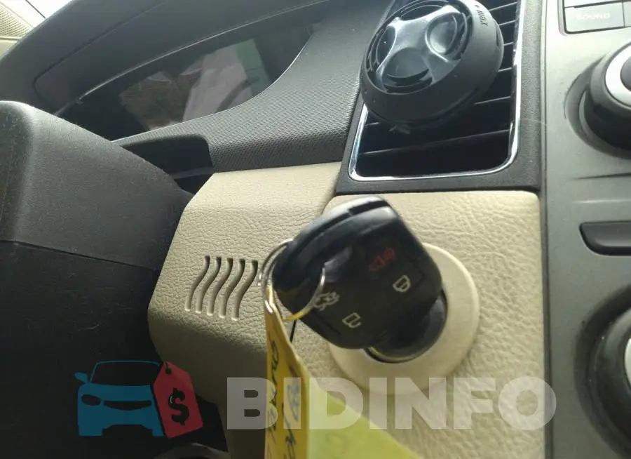 1FAHP2D80HG110985 Photo# 11