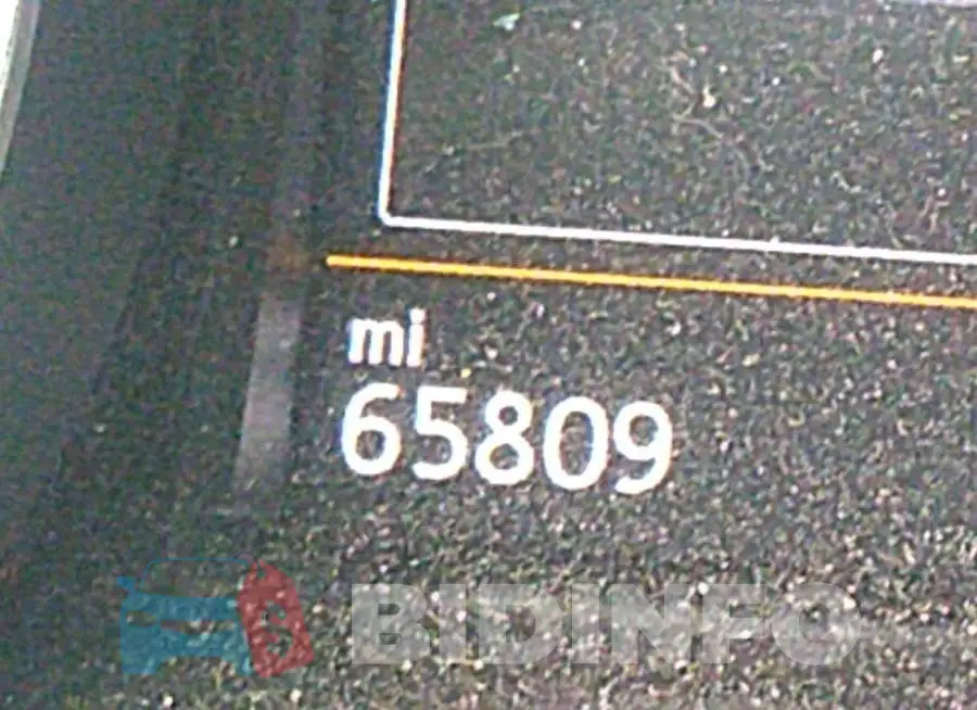 3VW5T7AU2GM061880 Photo# 7