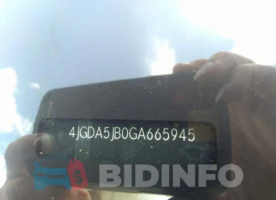 4JGDA5JB0GA665945 Photo# 9
