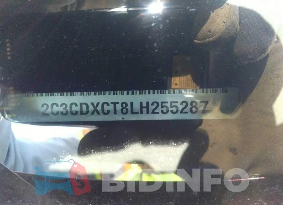 2C3CDXCT8LH255287 Photo# 9