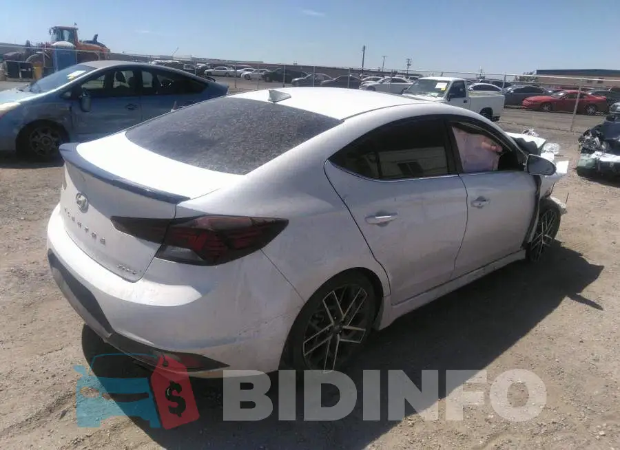 KMHD04LB5LU034787 Photo# 4